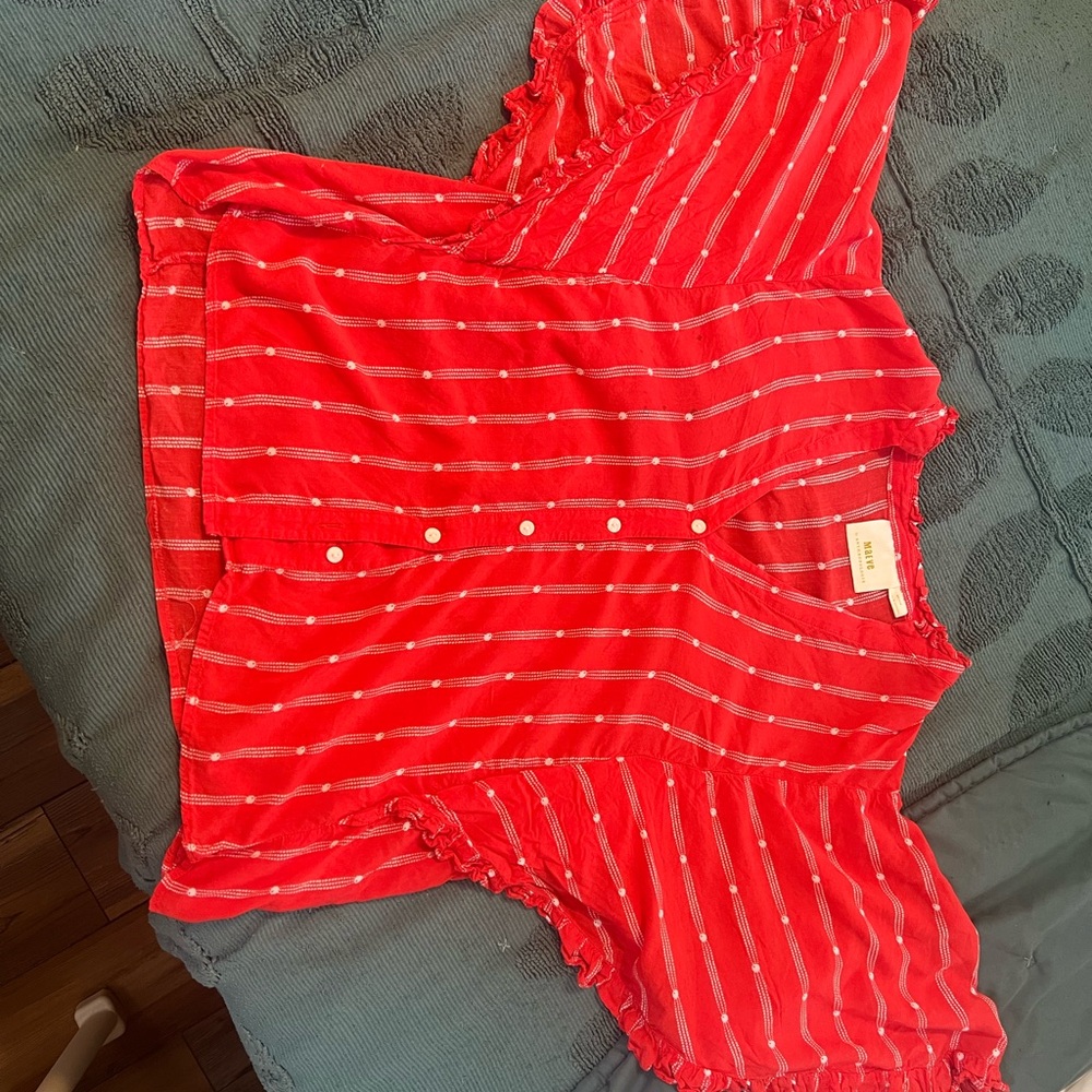 Maeve Averio Flutter-Sleeved Buttondown - Picture 4 of 5